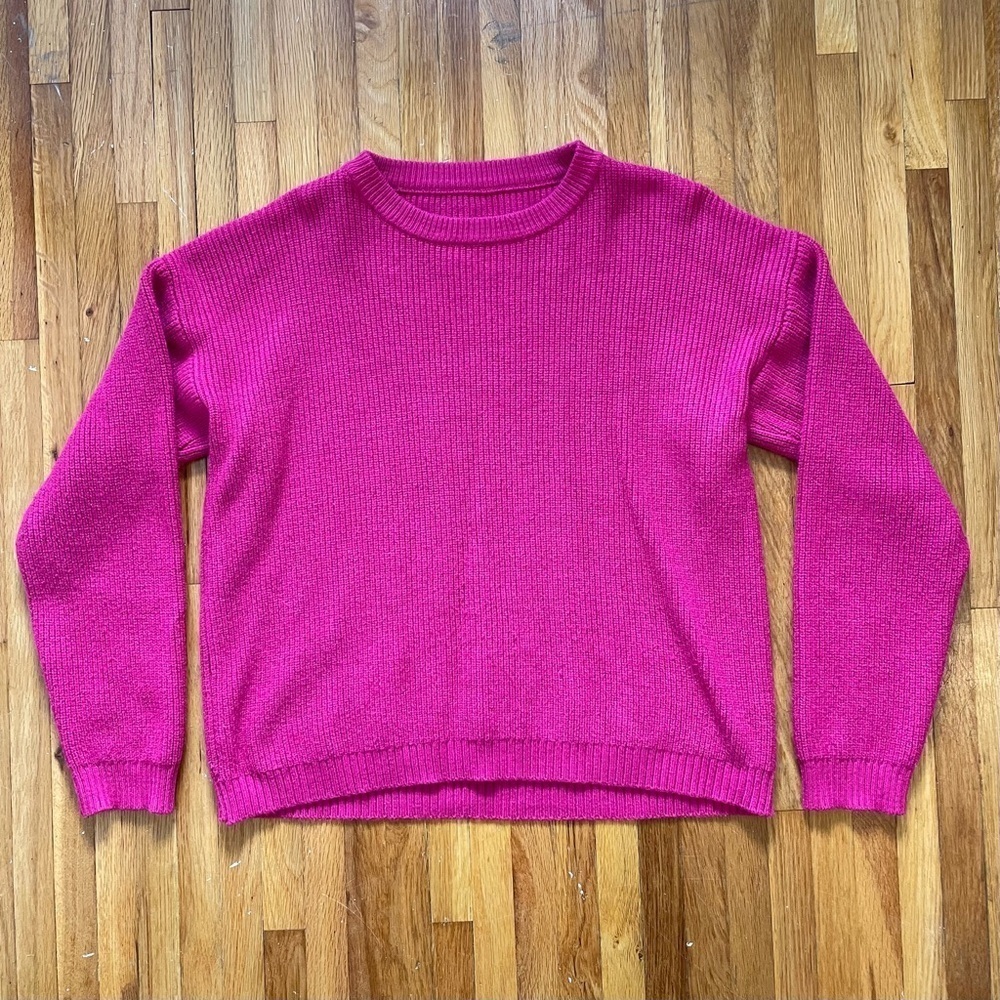 Women’s Hot Pink Knit Sweater Size Medium - Picture 2 of 7